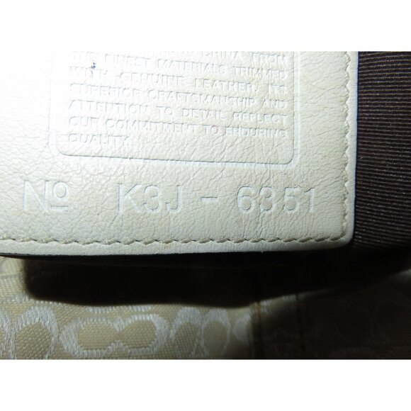 Coach 2003 Cream & White Canvas and Leather Signature Demi Baguette Shoulder Bag - Picture 7 of 12